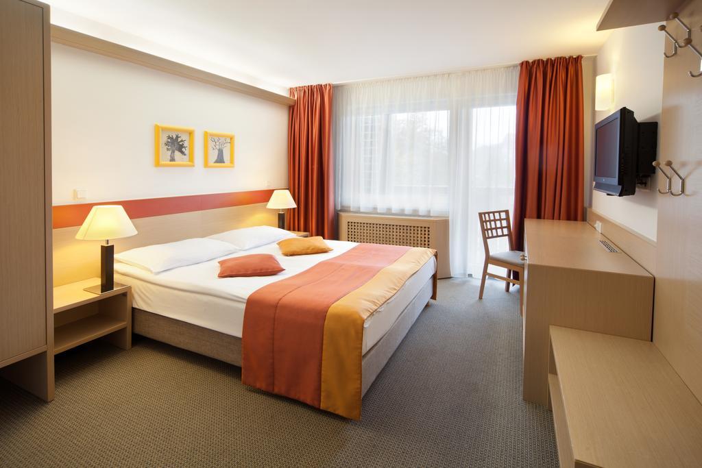 Double Room Balcony,1278528544:JPEG